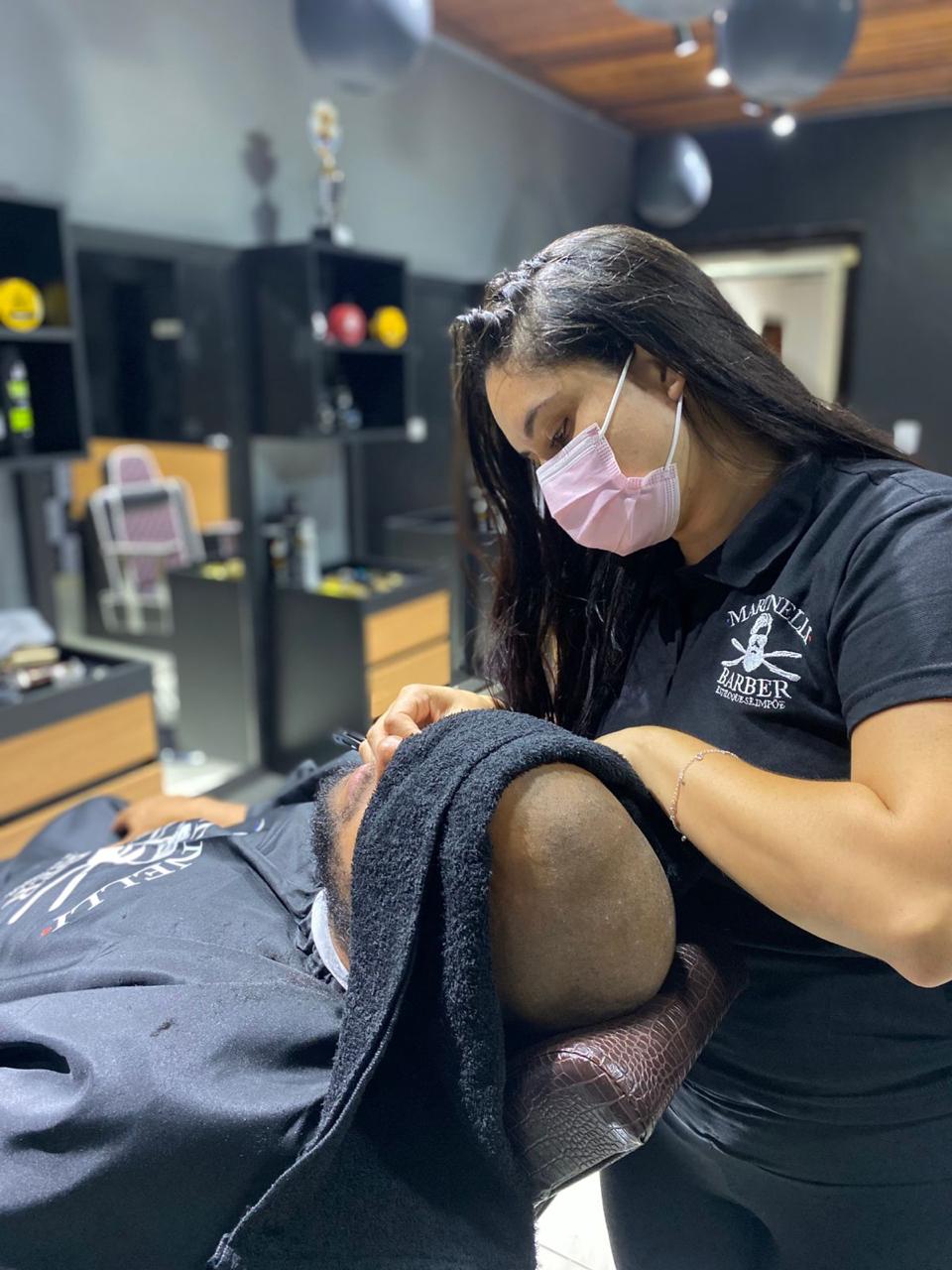Atendimento na Martnelli Barber